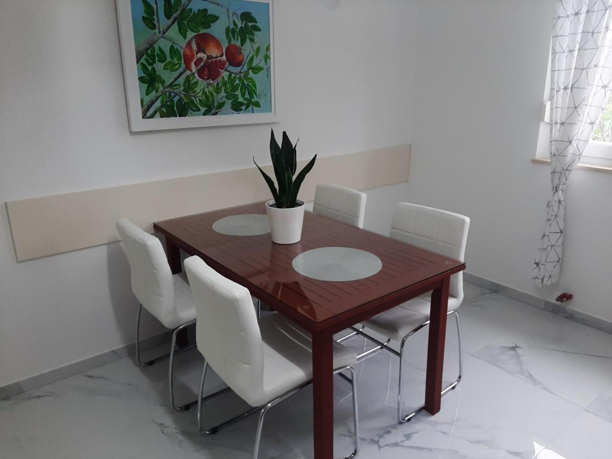 Guest House No 13 Mostar Exterior foto